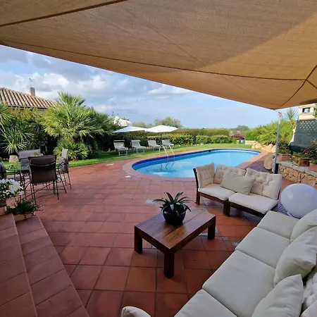 Villa Oasi Colombina, Private Pool Is Molas
