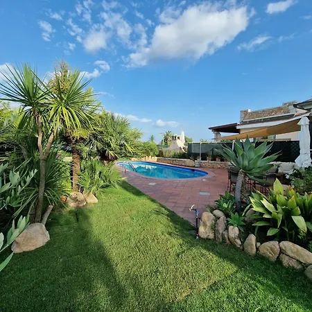 Вилла Oasi Colombina, Private Pool *