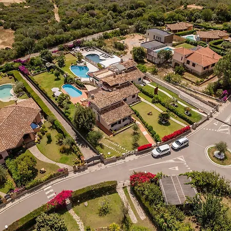Villa Oasi Colombina, Private Pool Is Molas